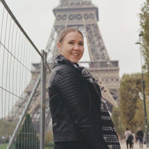 Meet your Posher, Annette - Picture 1 of 1